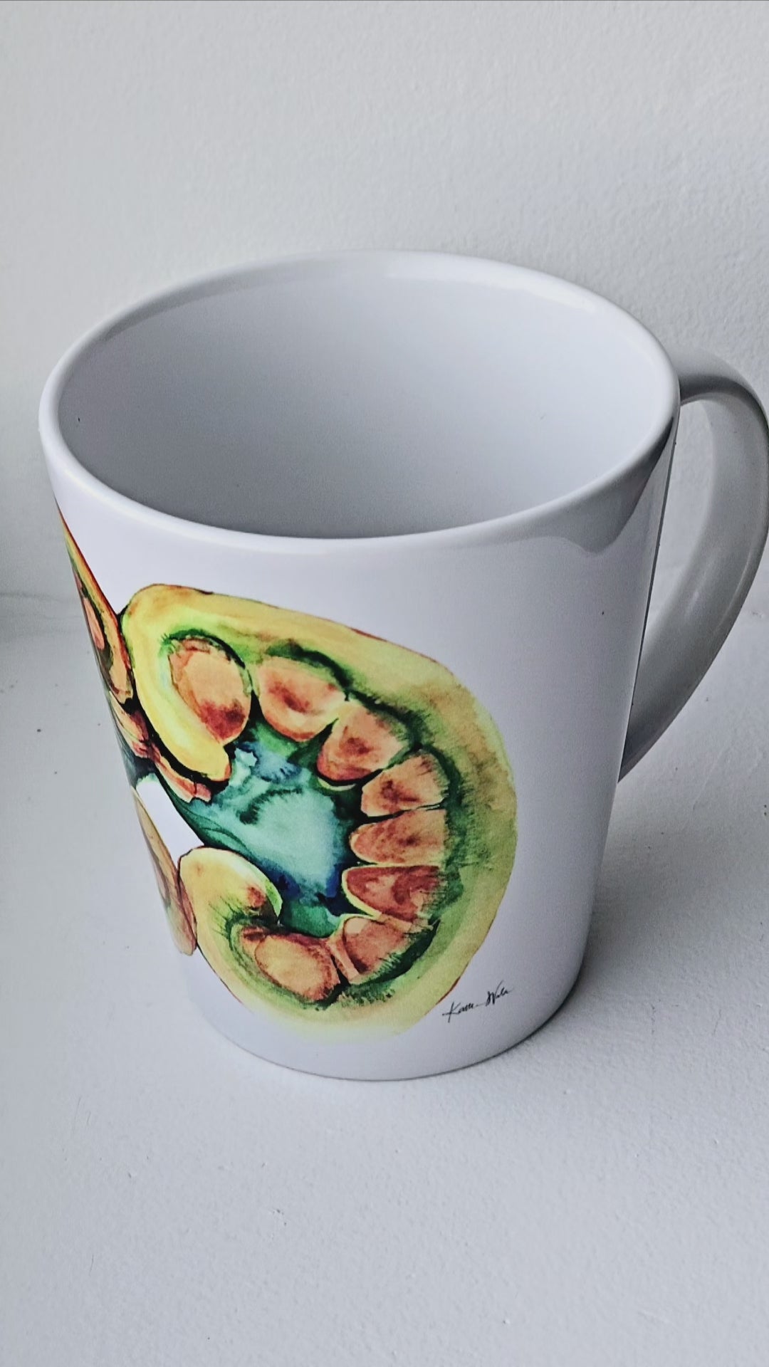 Exquisite Kidney Ceramic Mug